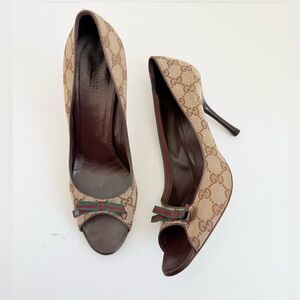 Gucci Peep Toe GG Supreme Canvas High Heels Red Green Ophidia Web Bow Heels US11